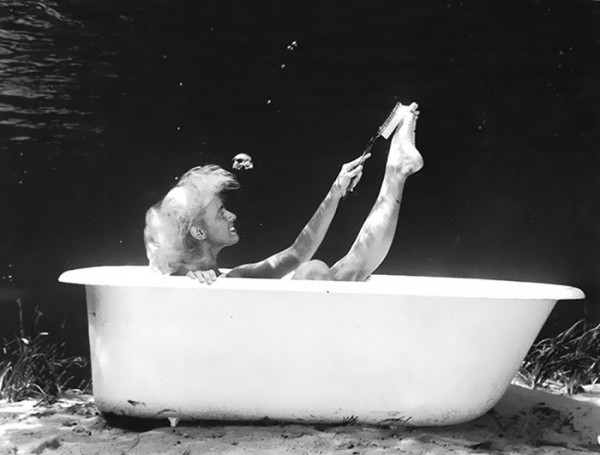 underwater-pinups-photography-1938-bruce-mozert-19-5893278c8