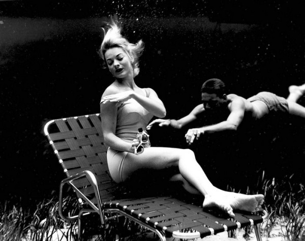 underwater-pinups-photography-1938-bruce-mozert-5-58930ed1d6