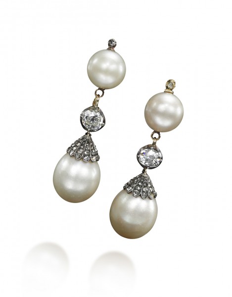 Pair of natural pearl and diamond pendant earrings, late 18th century - Sotheby's Geneva 14 Nov 2018