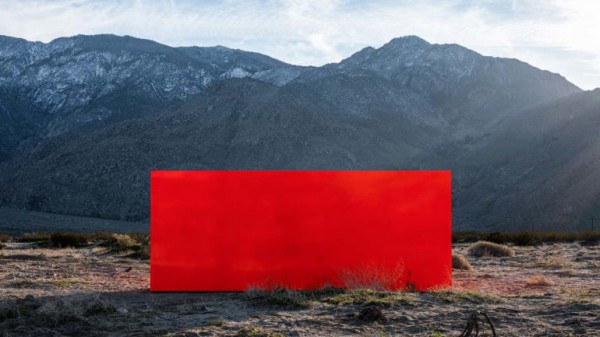 desert-x-art-festival-new-installations-palm-springs-4-770x433